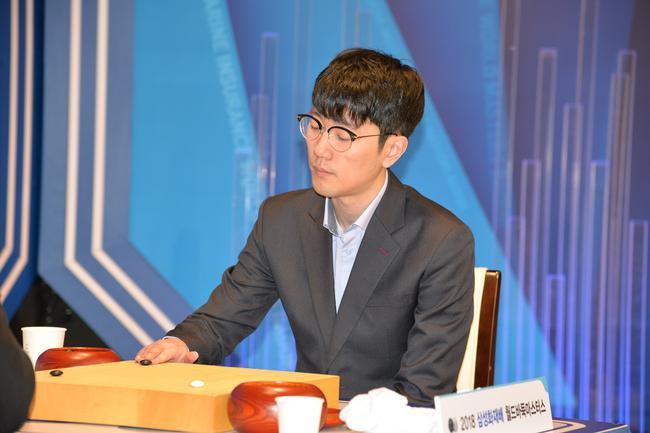 新奥最精准资料大全，灵活操作方案设计_X版91.74.75