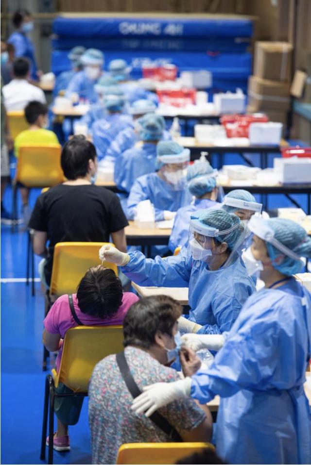 新澳门资料_二本毕业女生成为保洁员 被弟弟质问,实地数据分析方案_4DM86.16.13