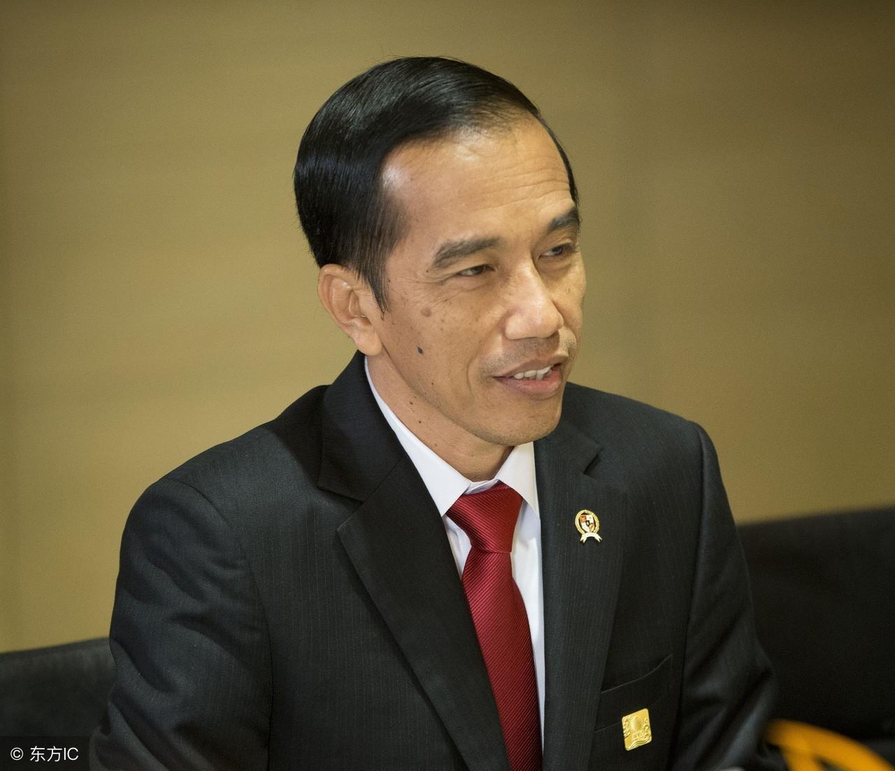 公司欢庆国足胜利，一天假期庆祝胜利之光