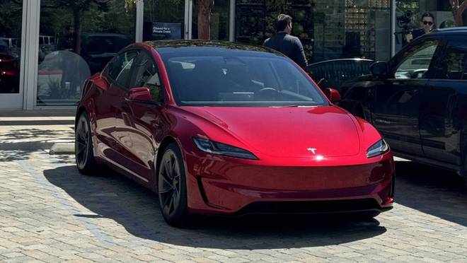 特斯拉无人驾驶Model Y，汽车科技的新里程碑