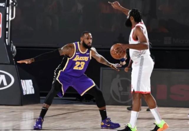 NBA常规赛最新排名及其背后的感人故事。