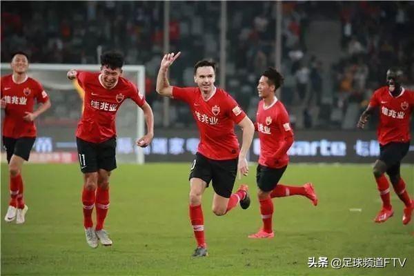 足球盛宴与友情