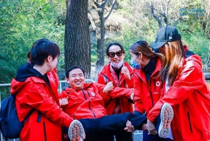 最新赛车电影，自然美景之旅与速度与激情的内心探寻