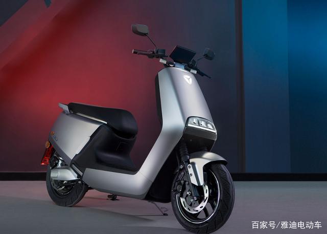 雅迪最新款电动车，驾驭变化，自信出行