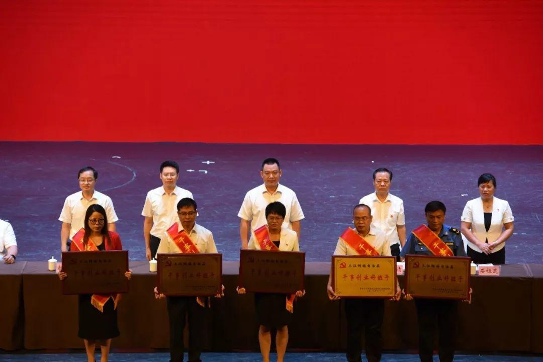 移动 第188页