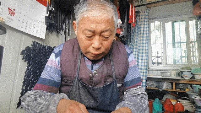 探索未知魅力小店，最新电动汽车隐藏在小巷中的宝藏