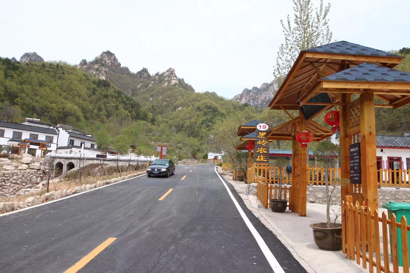 最新小宝宝吃饭指南，自然美景中的探索之旅