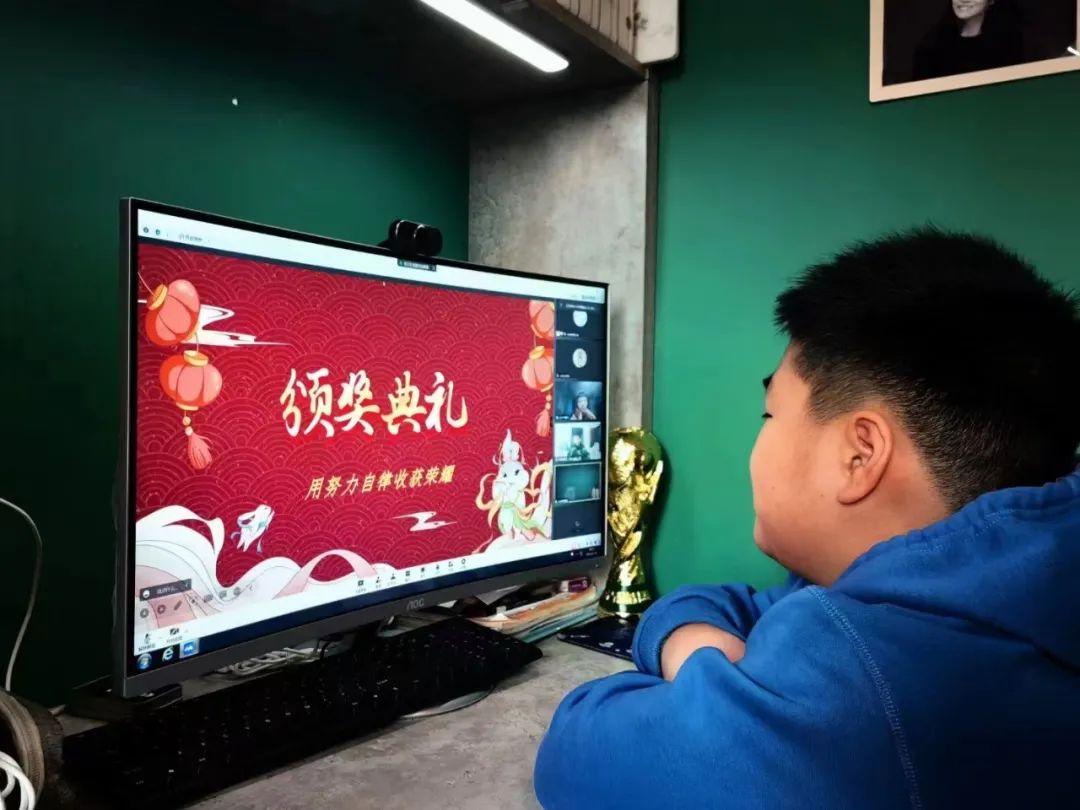跳绳比赛的欢乐与挑战，一篇200字的作文