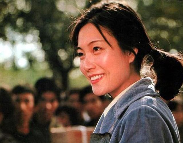 电影英雄儿女演员表揭秘，小巷中的宝藏，独特环境与演技的魅力展现
