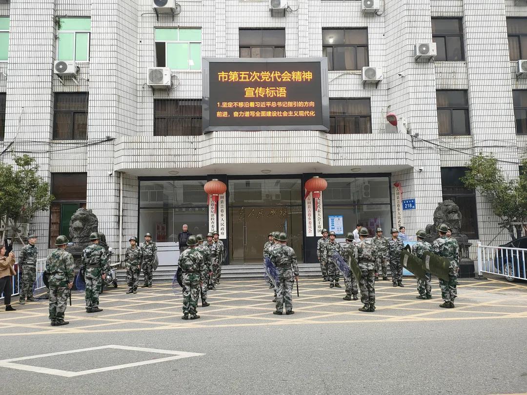科技先锋重塑战斗形态，新型手榴弹资讯一网打尽
