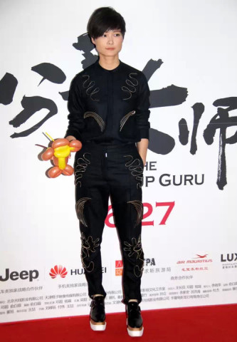 明星穿鞋的秘密，小巷深处的时尚宝藏探索