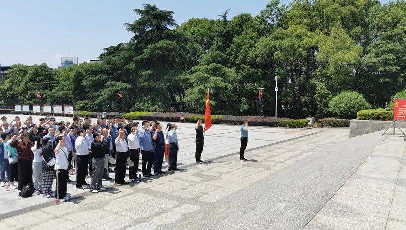 最新H漫与学习变化的力量，自信与成就感的旅程