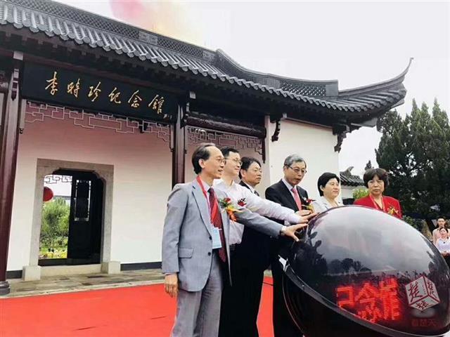 都市医圣，医术、人生与都市的交融最新章节更新速递