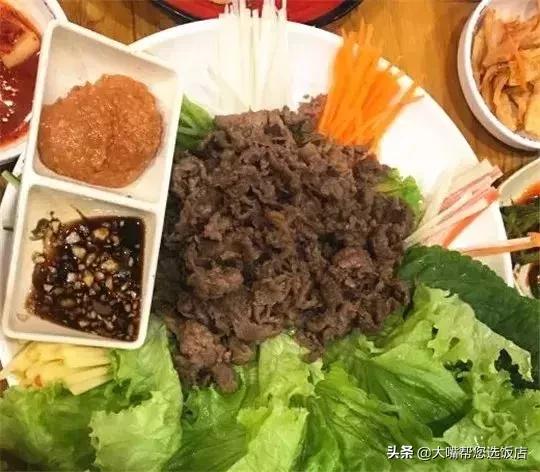 最新明星合成与小巷深处的特色小店探秘揭秘