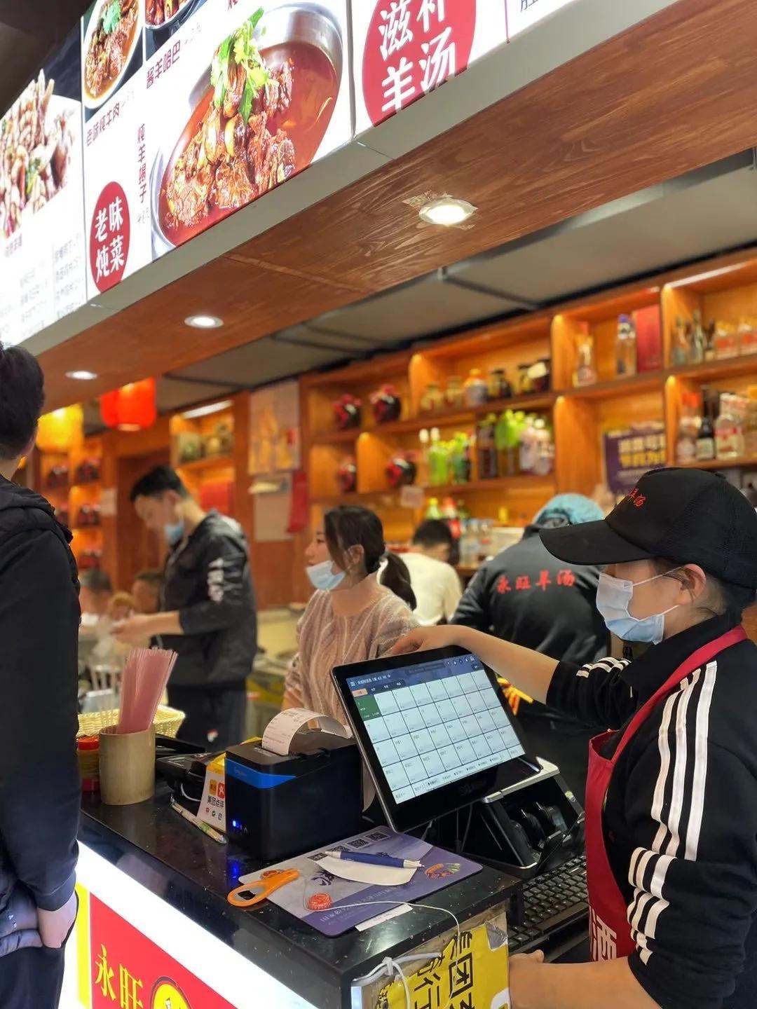 下载手机百度最新版，探索小巷特色小店的独特魅力