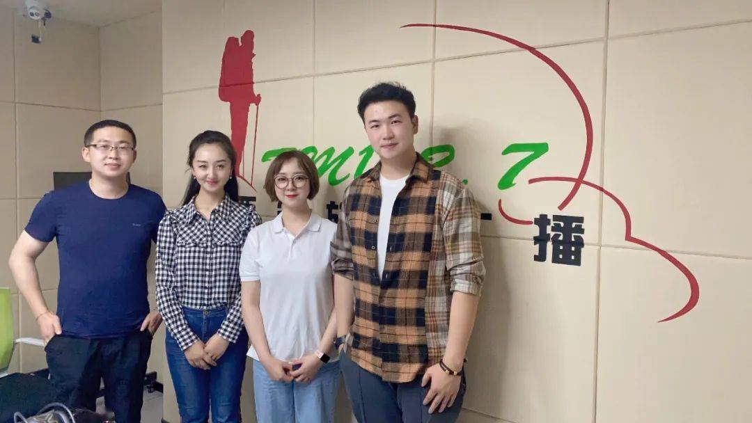 探索小巷美食宝藏，独特祝福尽在其中的2021年最新祝福语