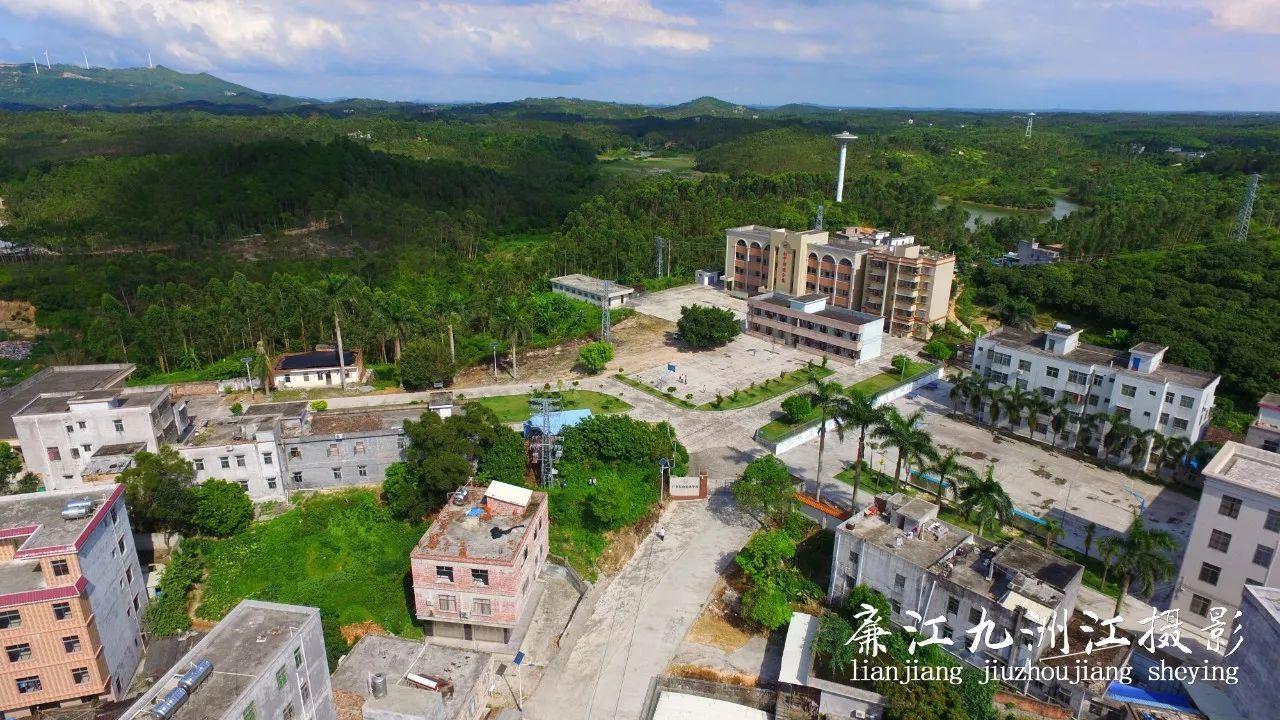 廉江市长山镇最新动态，励志之光照亮未来，变化带来自信与成就感
